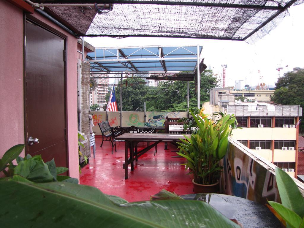 Guest house Oasis 2*