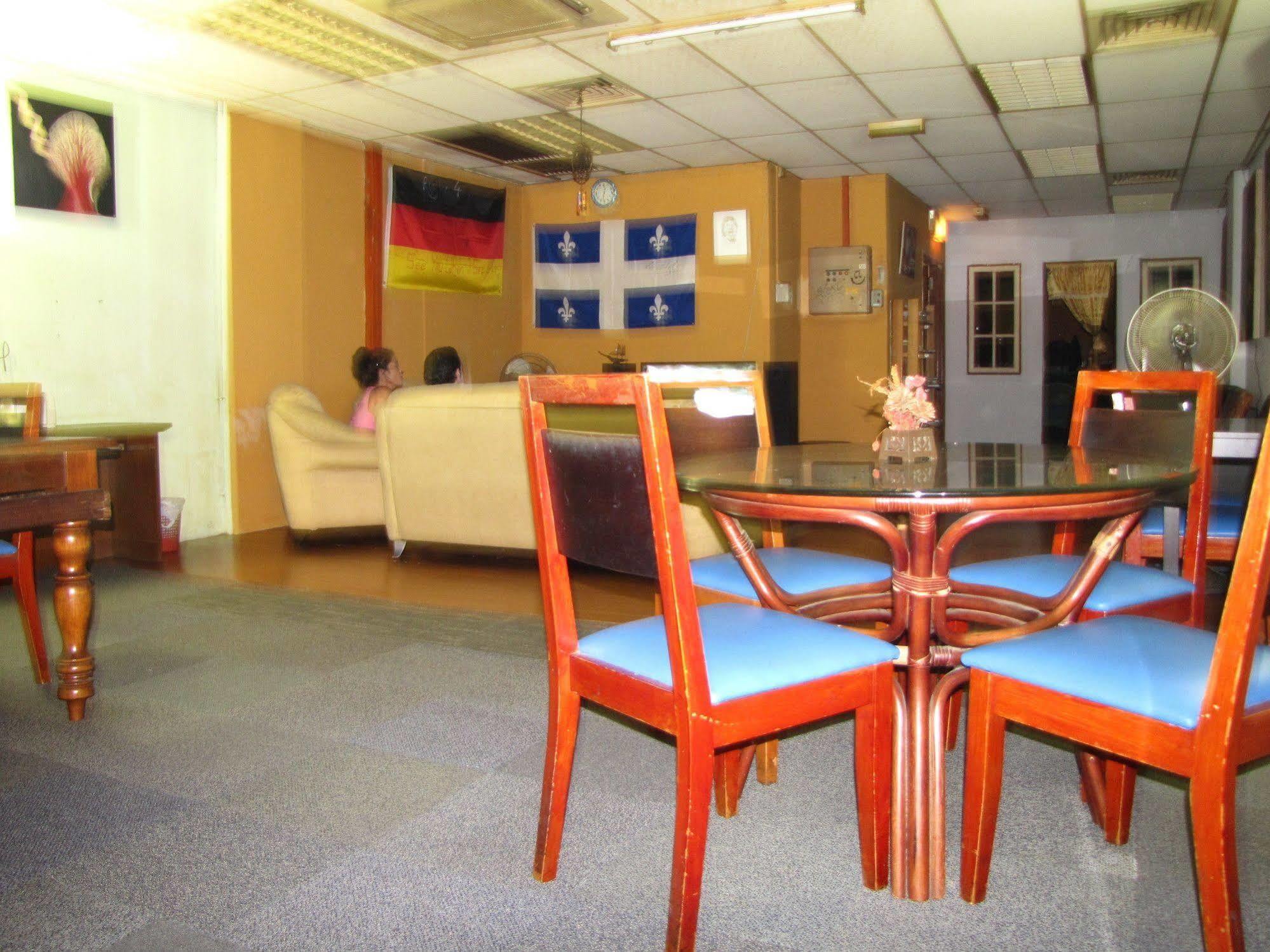 Oasis 2*