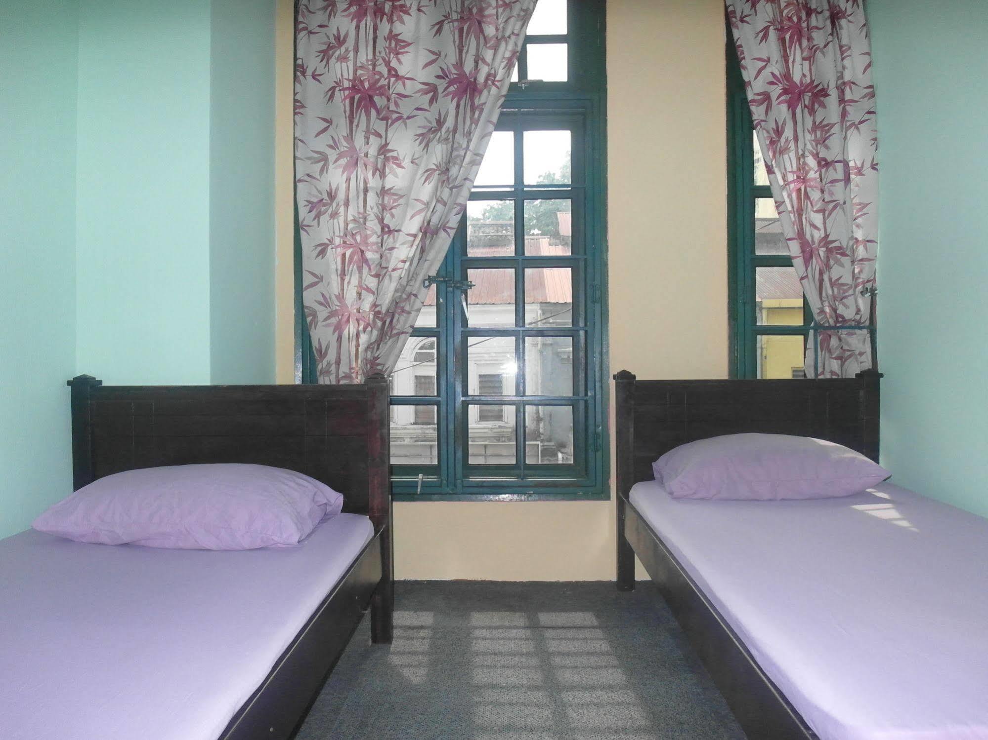 Oasis 2* Kuala Lumpur